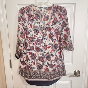 Antilia Femme red and blue paisley v neck Tunic size Large